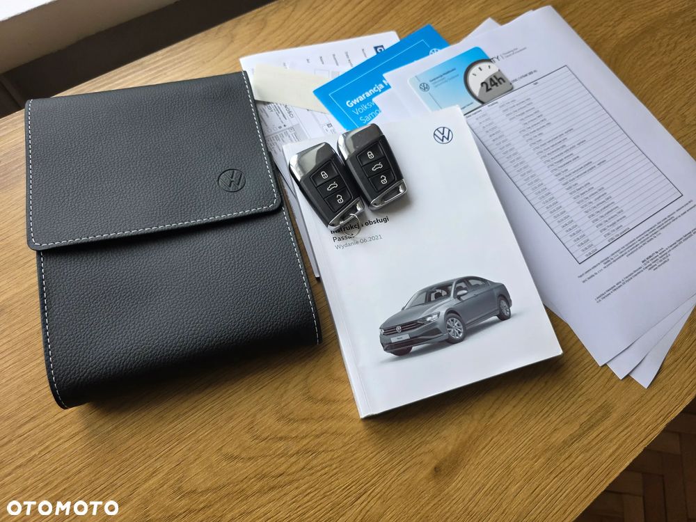 Volkswagen Passat 2.0 TDI 4Mot Elegance DSG - 35