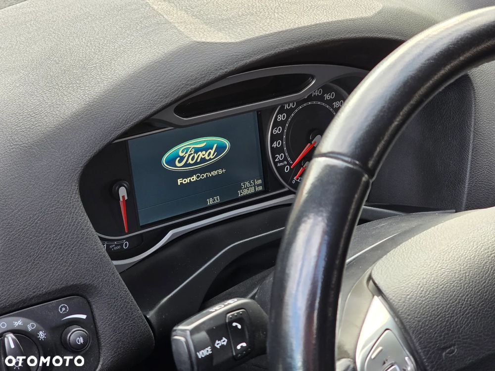 Ford Mondeo 2.5 Titanium - 14