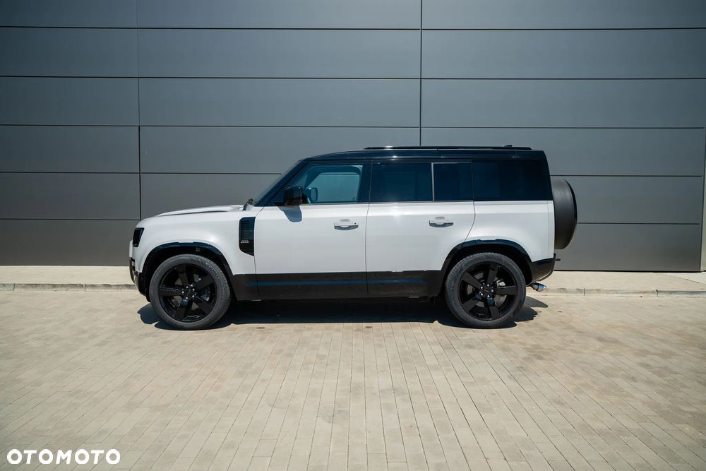 Land Rover Defender 5.0 P425 X-Dynamic HSE - 7