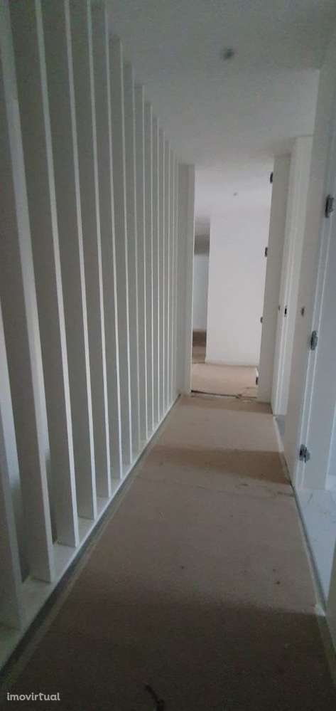 Moradia Terrea ( r/c) T3 - Mazarefes / Vila Fria - Grande imagem: 5/11