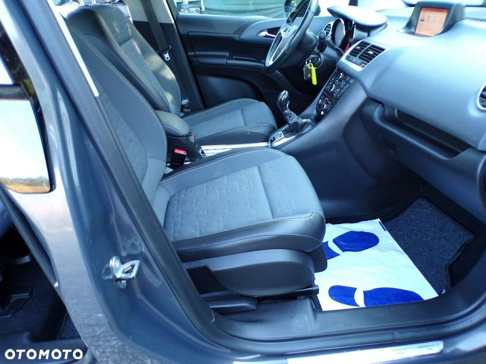 Opel Meriva - 22