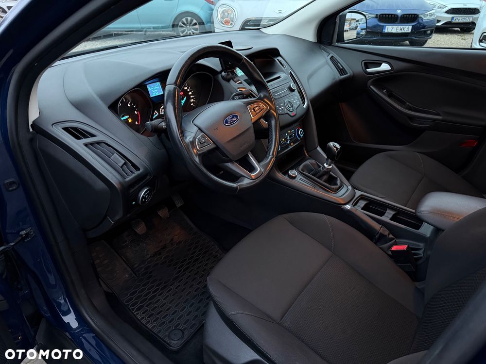 Ford Focus 1.5 TDCi Trend - 18