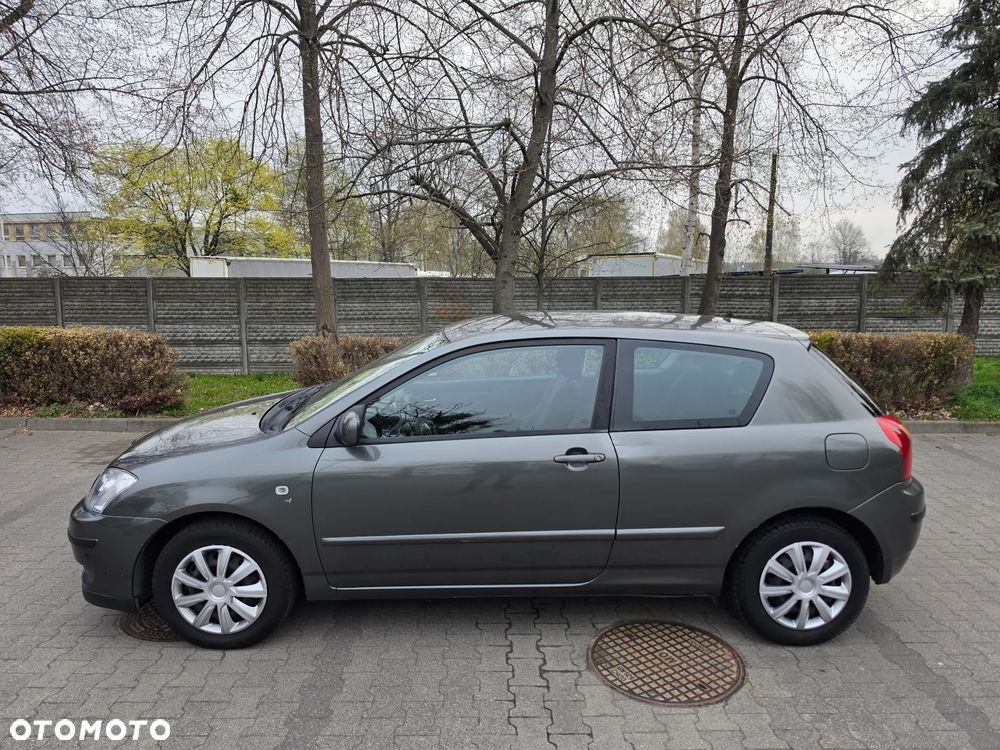 Toyota Corolla 1.4 VVT-i Base - 4