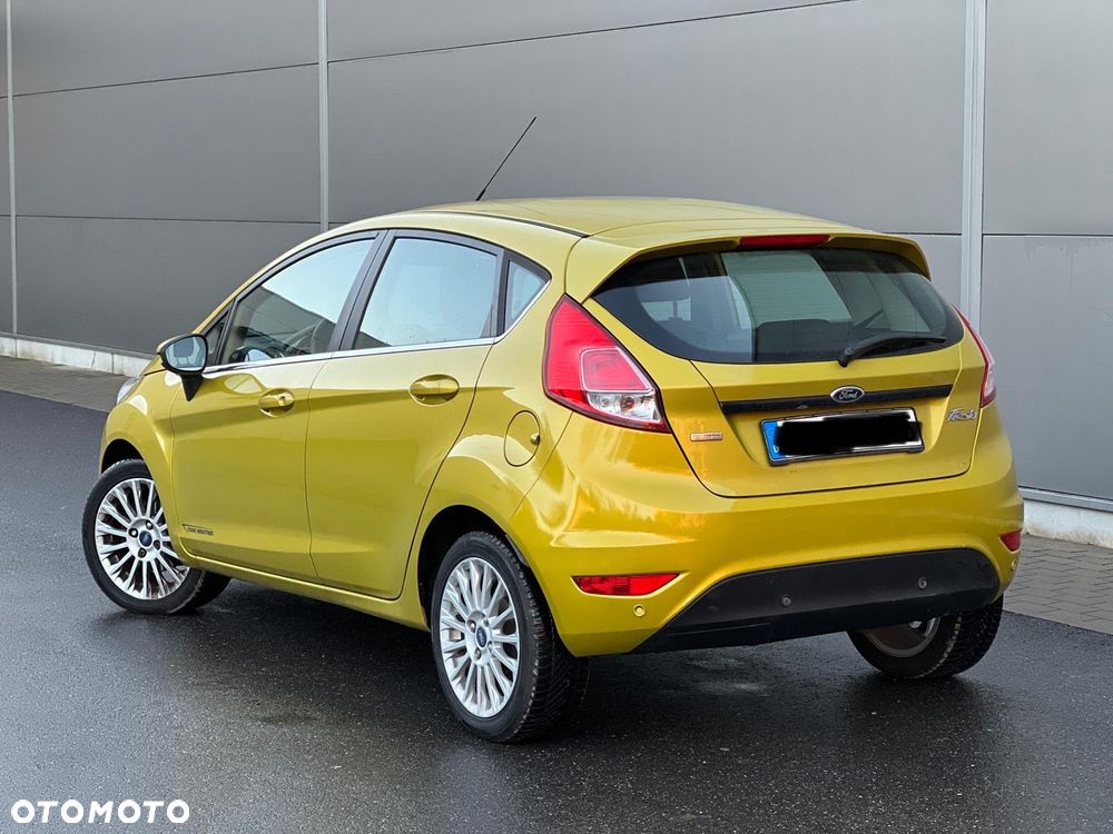 Ford Fiesta 1.0 EcoBoost STart-Stop Titanium - 3