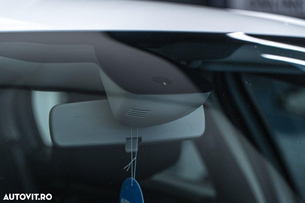 Renault Megane BLUE dCi 115 INTENS - 23