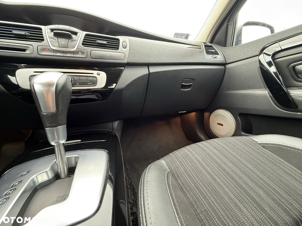Renault Laguna dCi 110 FAP EDC Bose Edition - 13