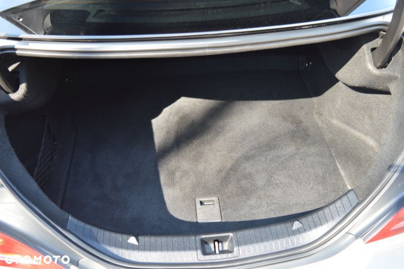 Mercedes-Benz CLA 200 AMG Line - 33