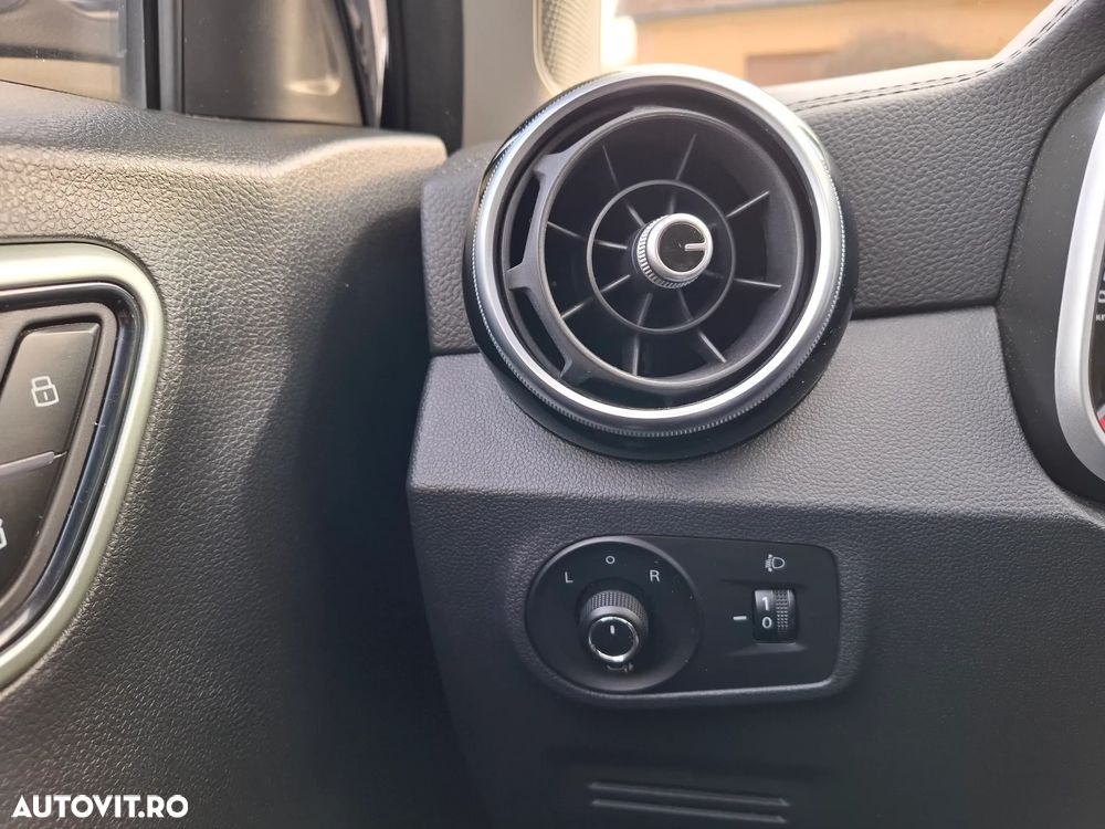 MG ZS EV Standard Luxury - 22