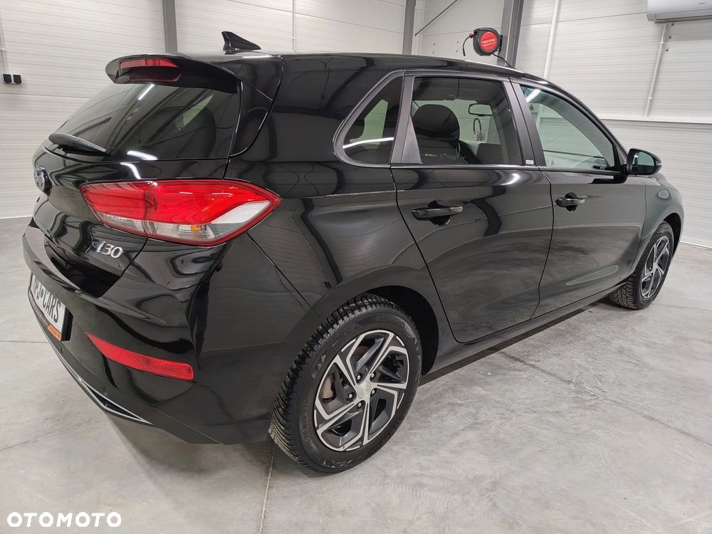 Hyundai i30 1.5 DPI Modern - 13