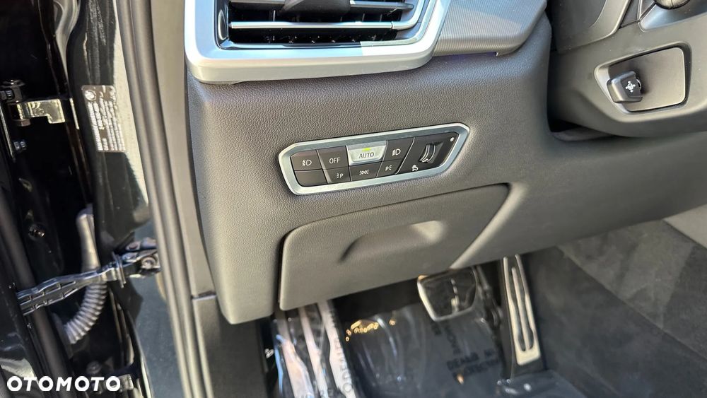 BMW X6 xDrive40i xLine - 17
