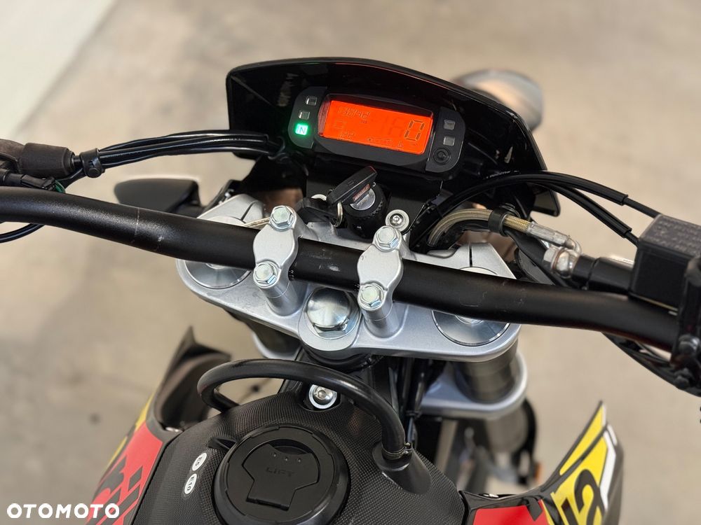Aprilia SX - 22