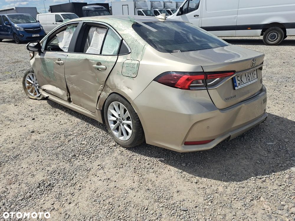 Toyota Corolla 1.5 Comfort - 6