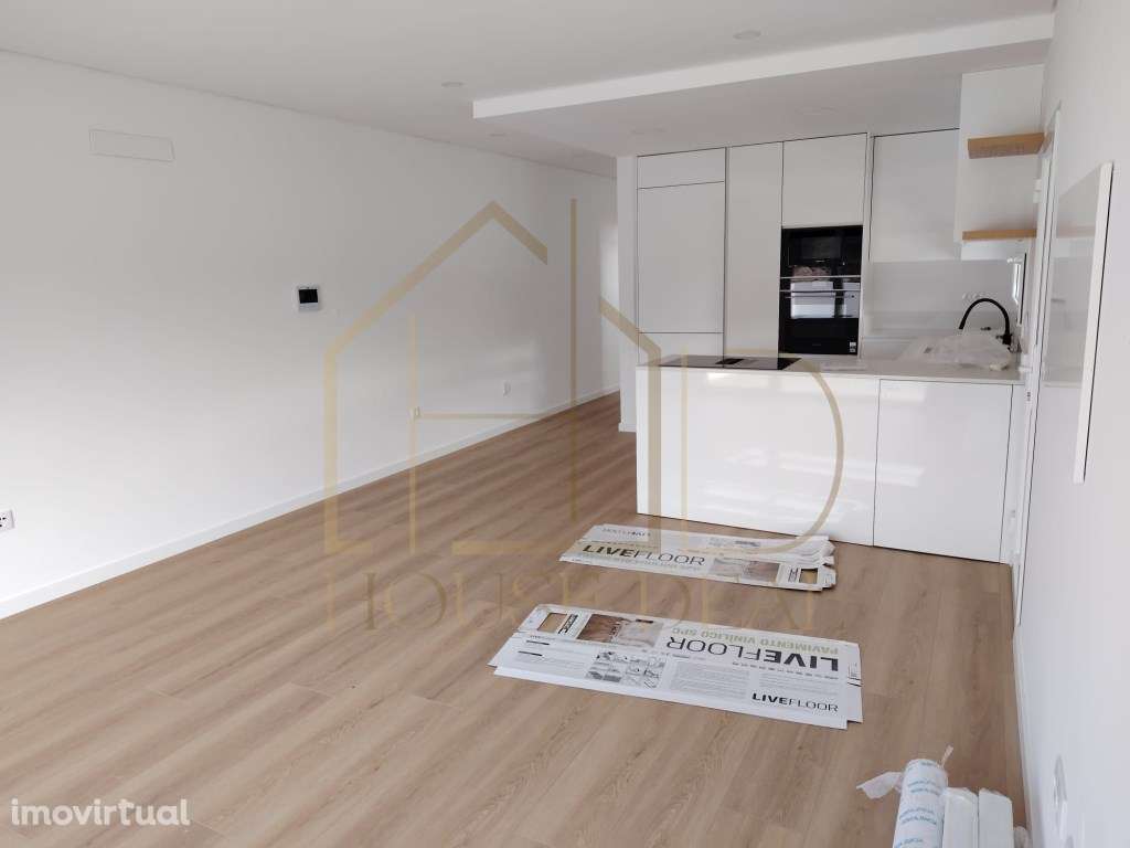 Moradia Térrea T3 com Piscina. Pinhal do General. Fernão Ferro - Grande imagem: 4/27