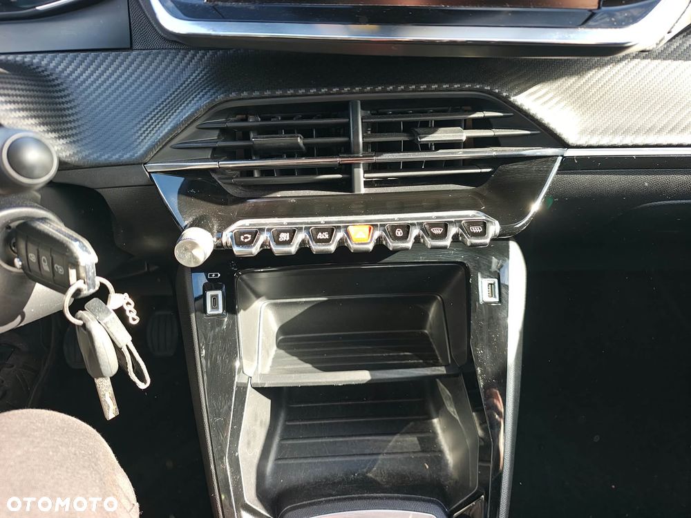Peugeot 2008 BlueHDi 100 Active - 19