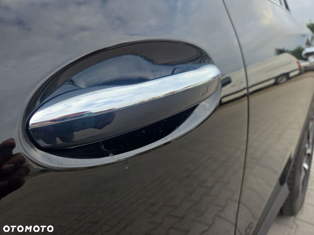 Mercedes-Benz GLC 200 d mHEV 4-Matic Avantgarde - 25