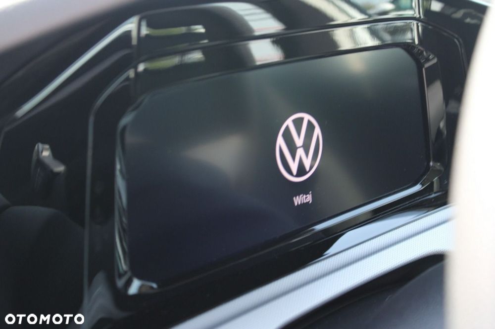 Volkswagen Golf - 17
