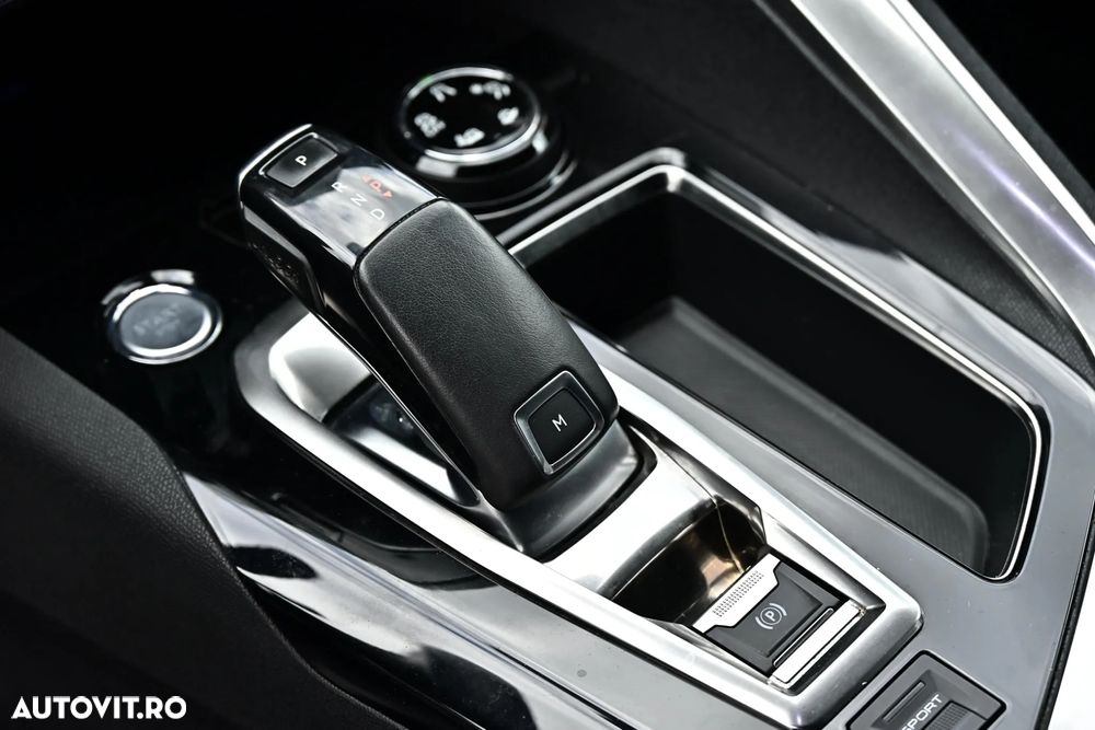 Peugeot 5008 1.5L BlueHDI EAT8 S&S GT - 30