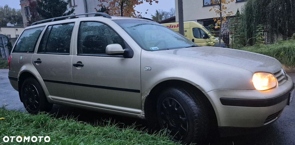 Volkswagen Golf IV 1.6 Trendline - 2