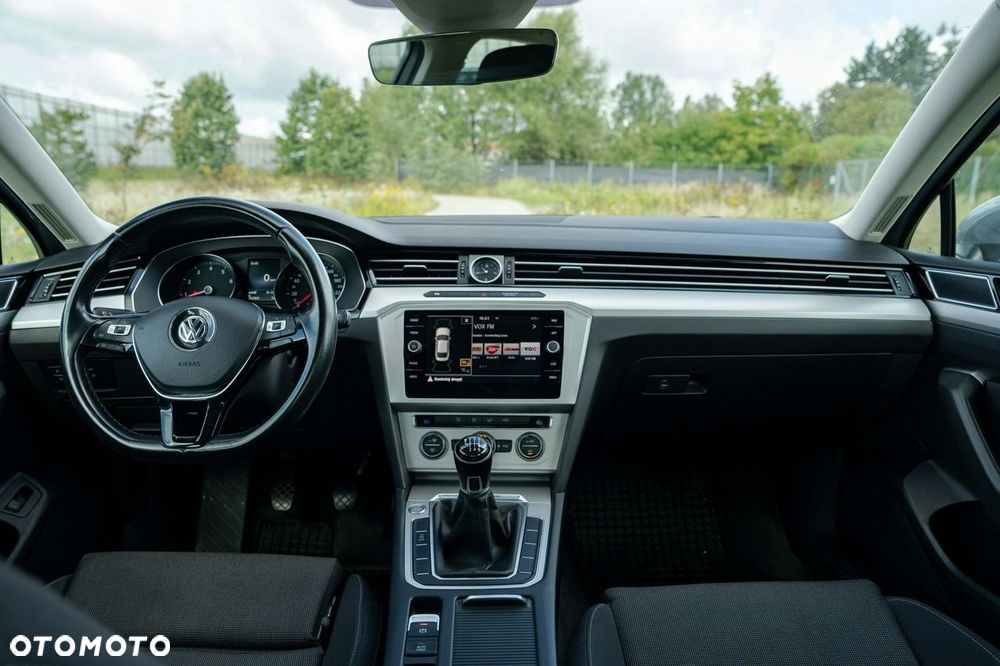 Volkswagen Passat 1.4 TSI ACT (BlueMotion Technology) Comfortline - 19
