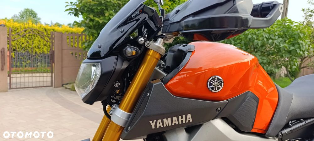 Yamaha MT - 40
