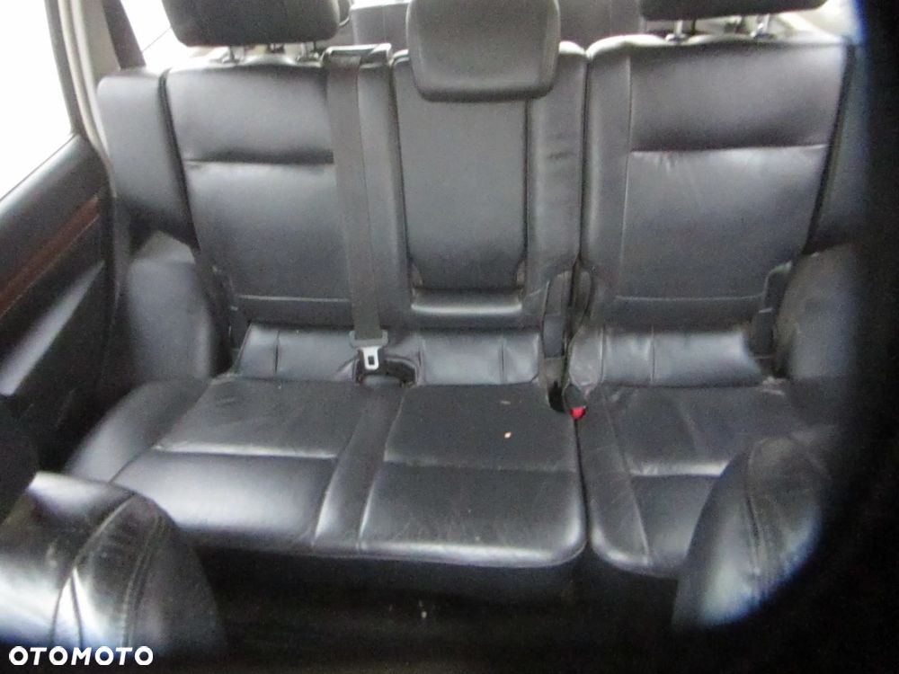 KANAPY FOTELE BOCZKI SKÓRA 7 osób Mitsubishi Pajero IV 2008 Wszystkie części - 3