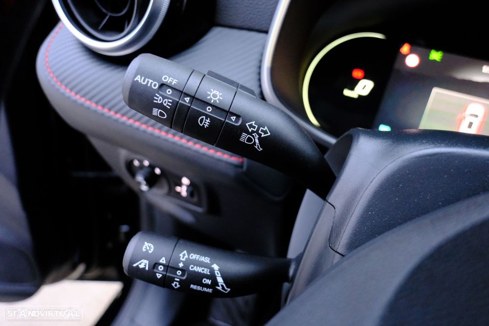 MG ZS Standard Comfort - 14