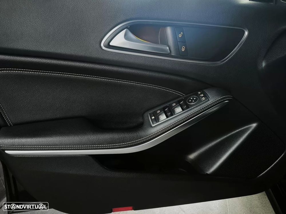 Mercedes-Benz A 180 d Urban - 35