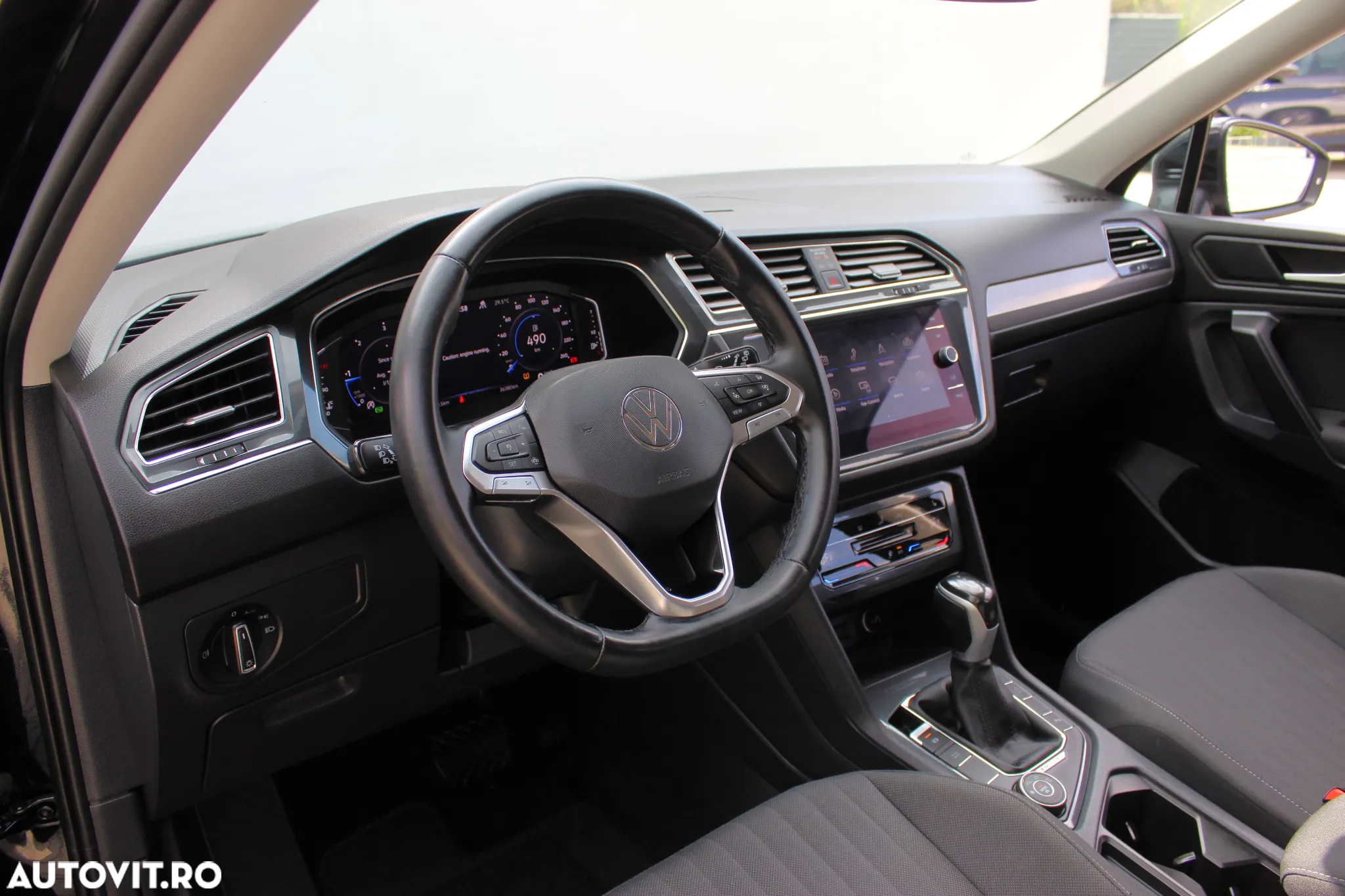 Volkswagen Tiguan Allspace 2.0 TDI 4Mot DSG Life - 10