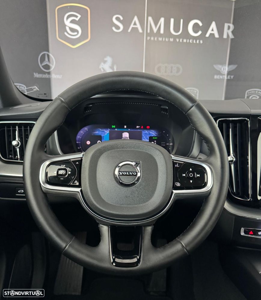 Volvo XC 60 2.0 T6 PHEV Black Edition AWD - 23