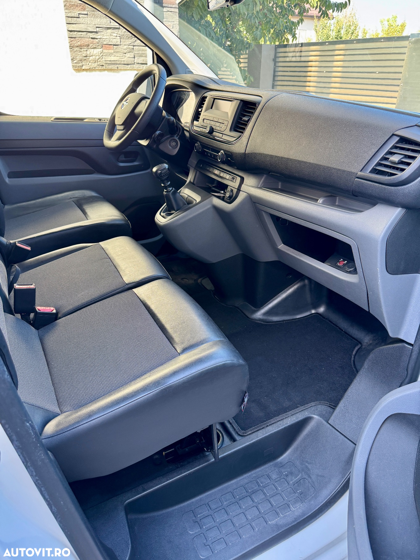 Opel Vivaro 1.5 CDTI 102CP Crew Van L1H1 (M) Sarcina Crescuta Essentia - 4