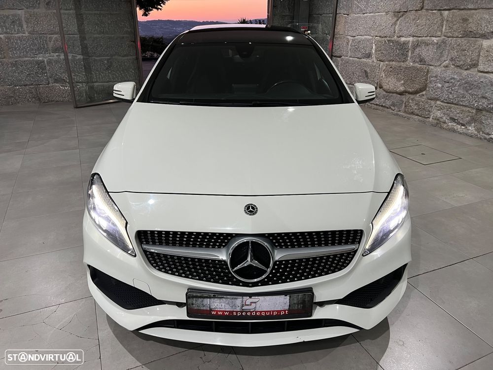 Mercedes-Benz A 180 d AMG Line - 2