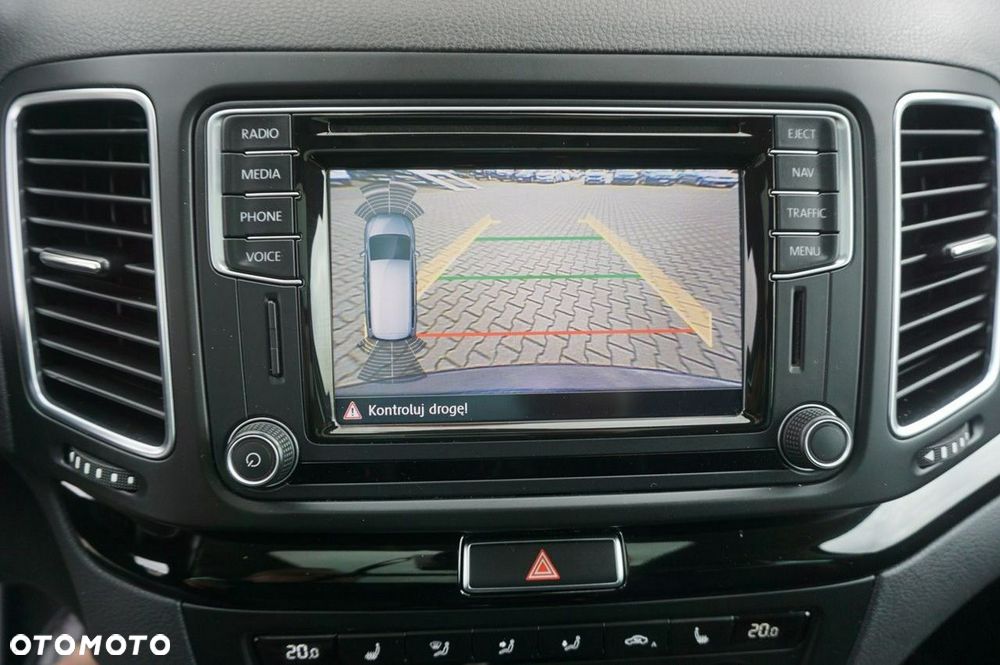 Volkswagen Sharan 2.0 TDI BMT Highline DSG - 8