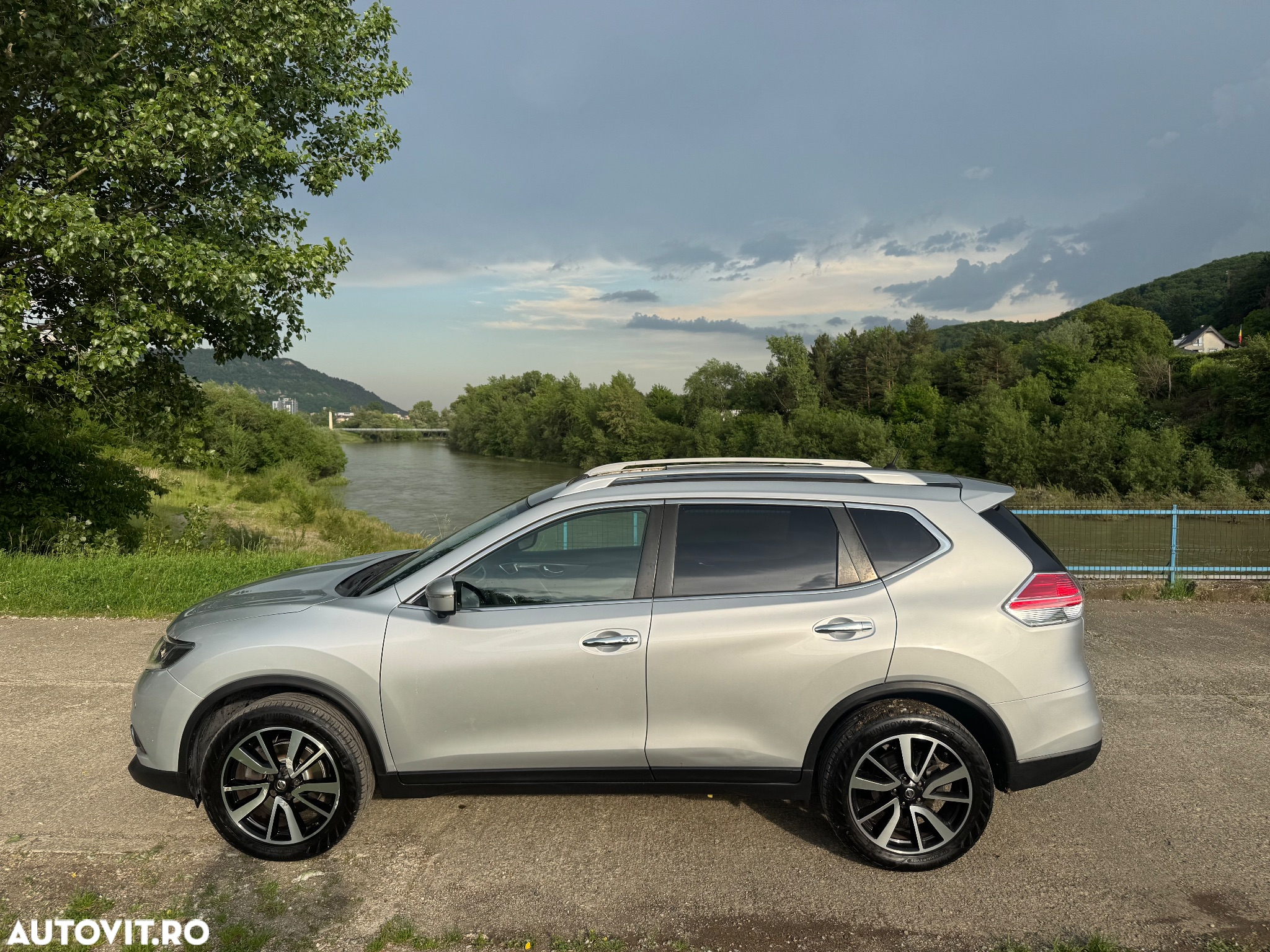 Nissan X-Trail 1.6 dCi Tekna - 24