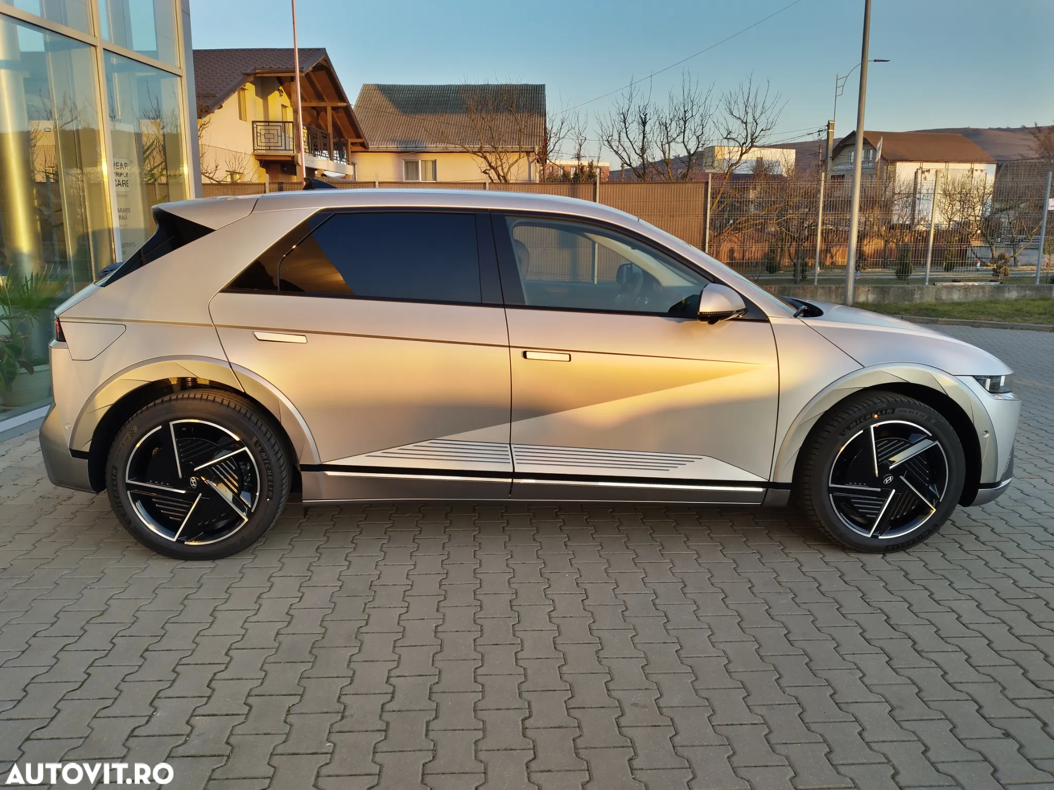 Hyundai IONIQ - 5