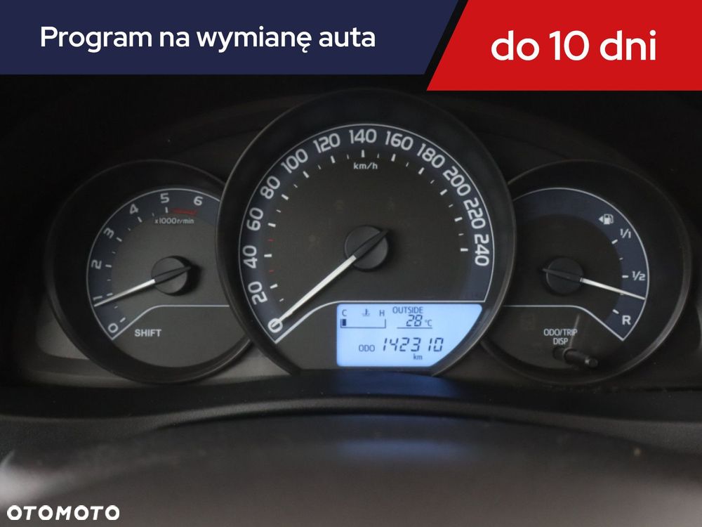Toyota Auris - 13