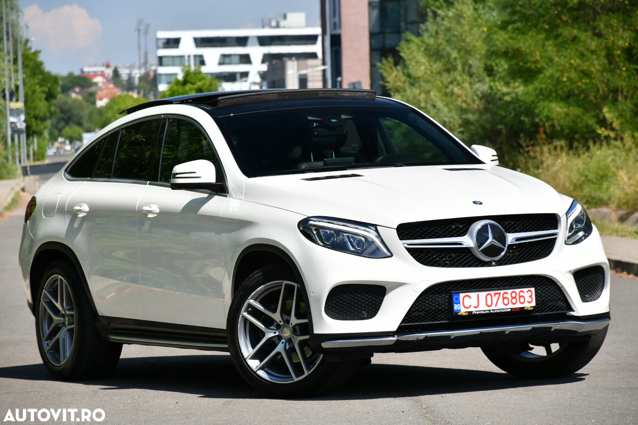 Mercedes-Benz GLE Coupe 350 d 4Matic 9G-TRONIC AMG Line - 3
