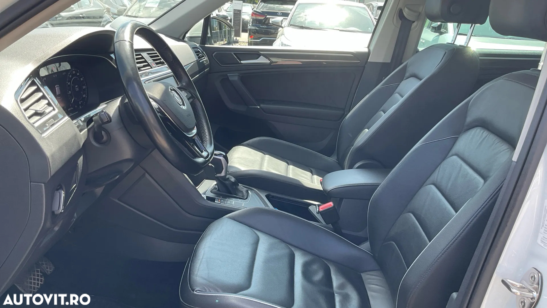 Volkswagen Tiguan 2.0 TDI DPF DSG 4Mot Highline - 16