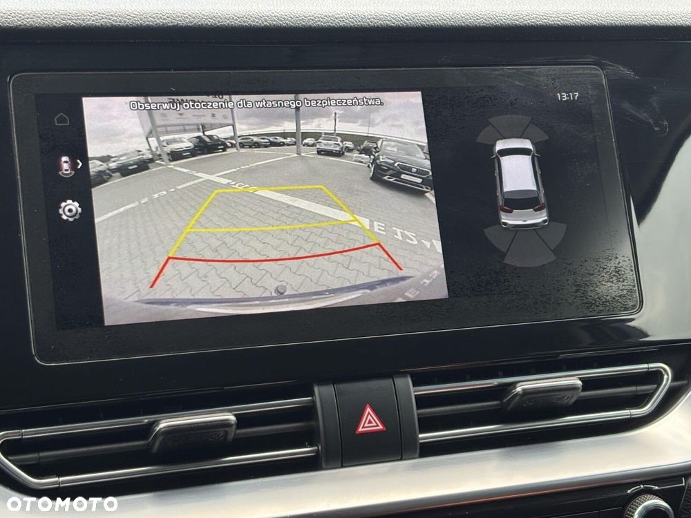 Kia Niro - 32