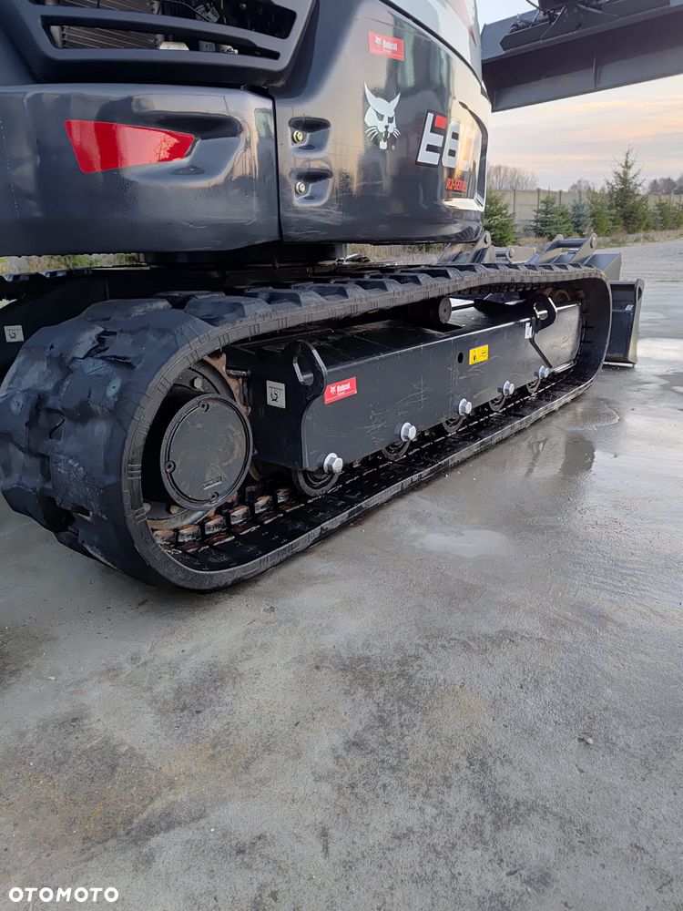 Caterpillar Minikoparka BOBCAT E55Z 23r E60 5 6 tony dodatk linie hydr e35 e 34 e35z cat 304 303,5 serwisowana 1 wł koparka gąsienicowa Cat 303.5 304 305 305.5 306  Kubota 3,5tony - 18
