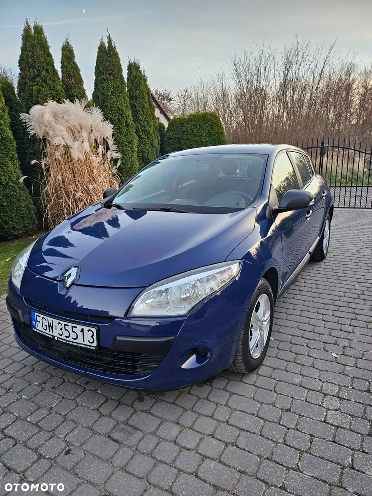 Renault Megane 1.6 16V 100 Expression - 1