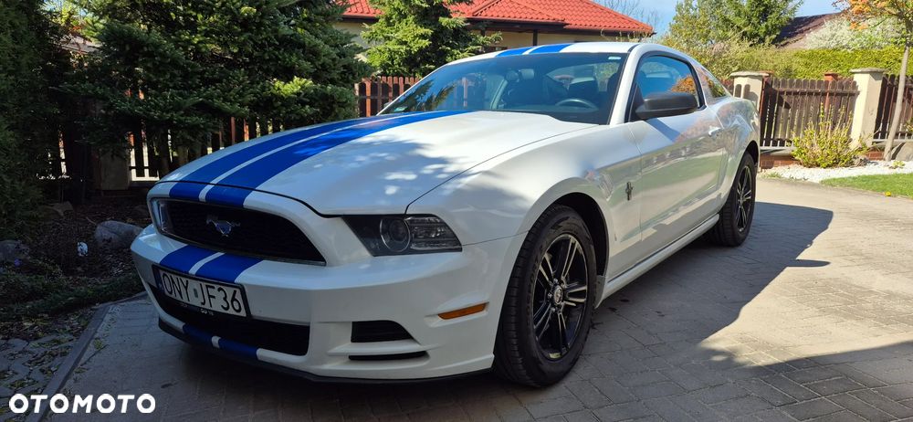 Ford Mustang 3.7 V6 - 1