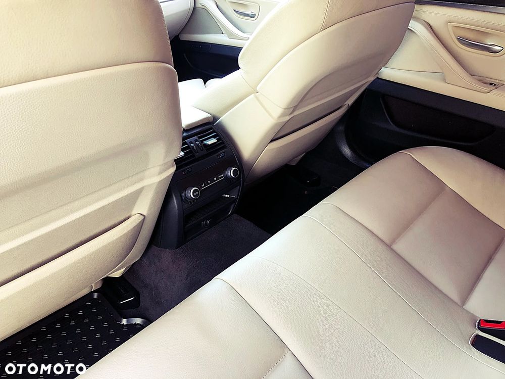 BMW Seria 5 - 12
