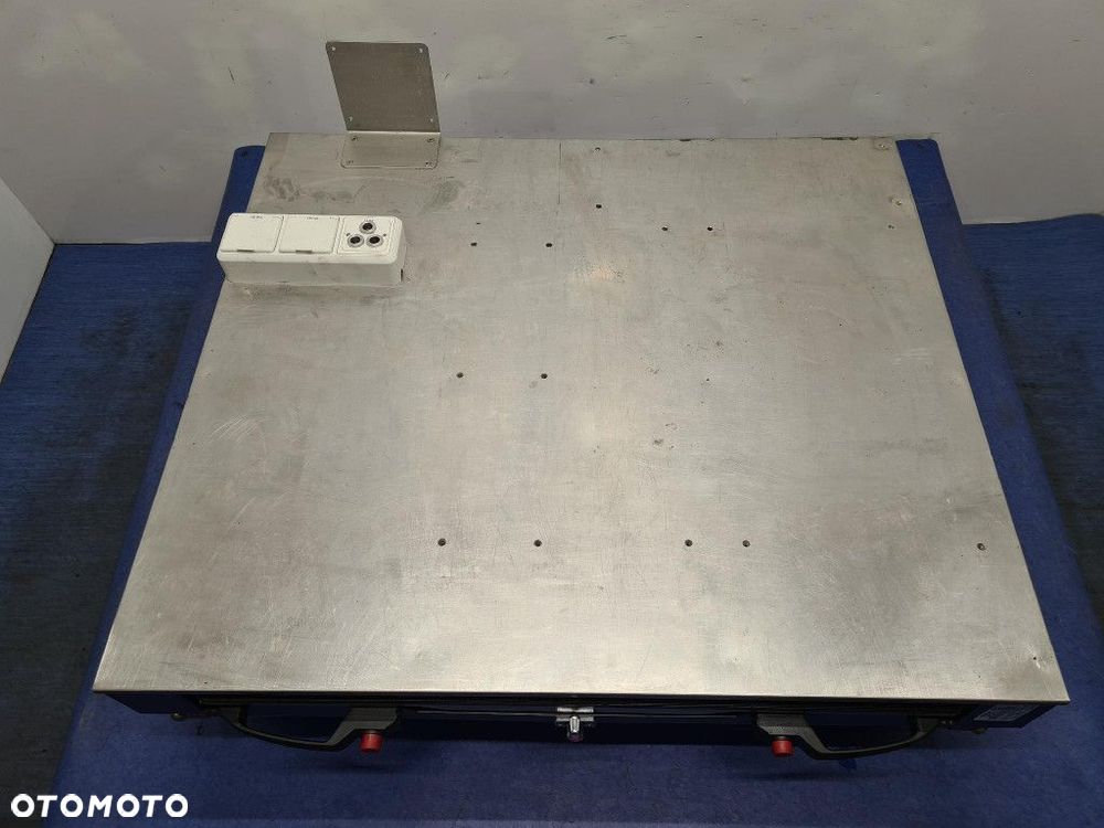 PLATFORMA WYSUWANA BINZ - 2