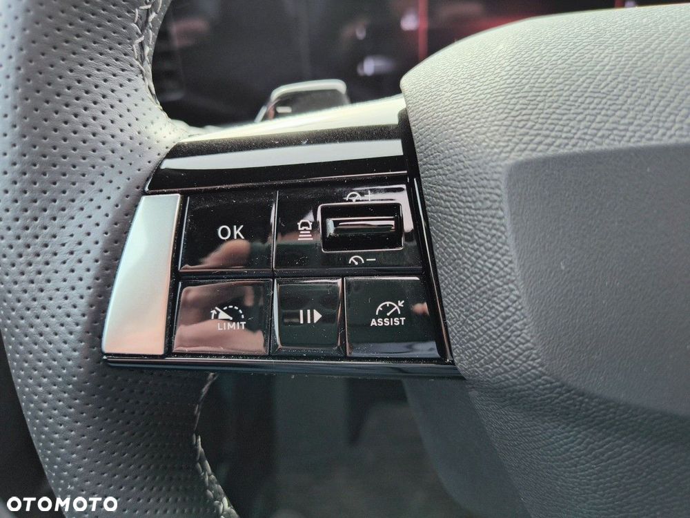 Opel Astra 1.2 T GS S&S - 15