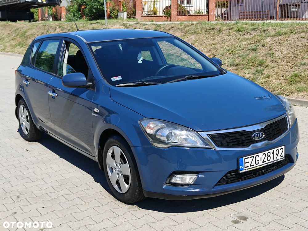 Kia Ceed 1.4 Comfort - 9