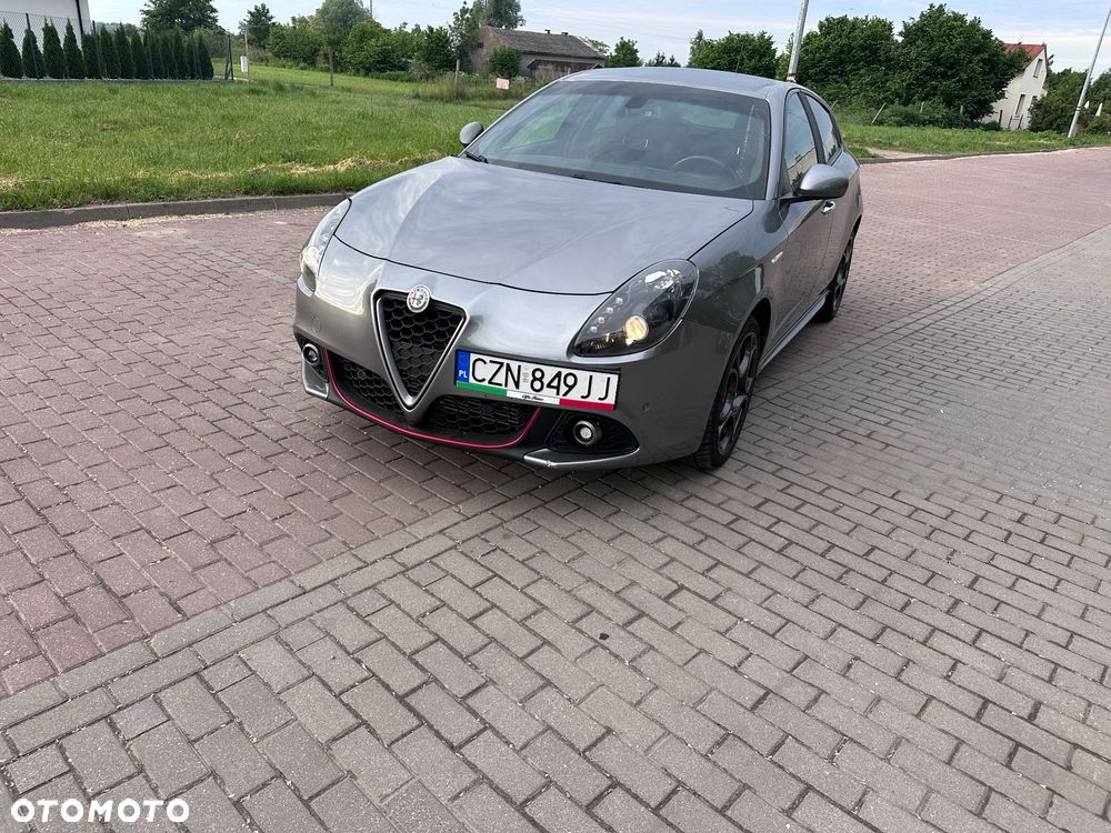Alfa Romeo Giulietta 1.6 JTDM - 24