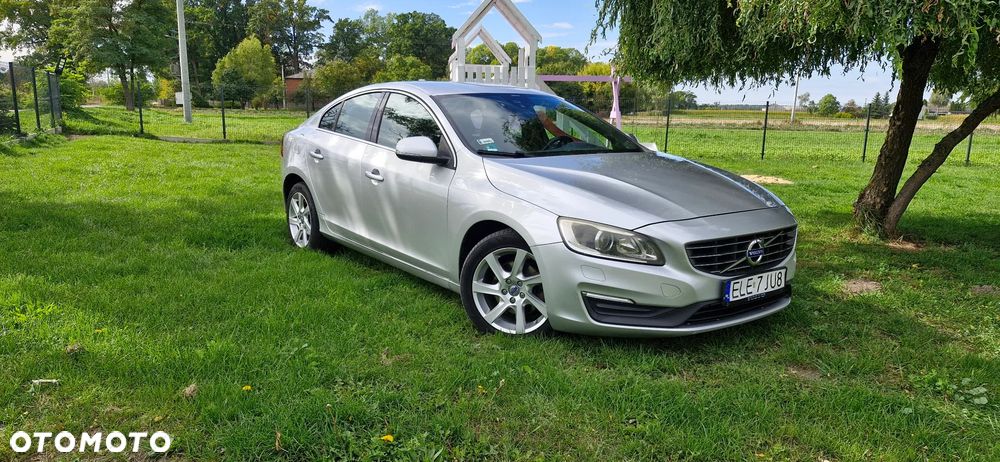 Volvo S60 D4 Geartronic RDesign - 2