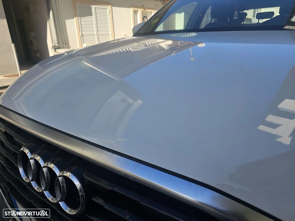 Audi Q2 1.6 TDI Design S tronic - 4