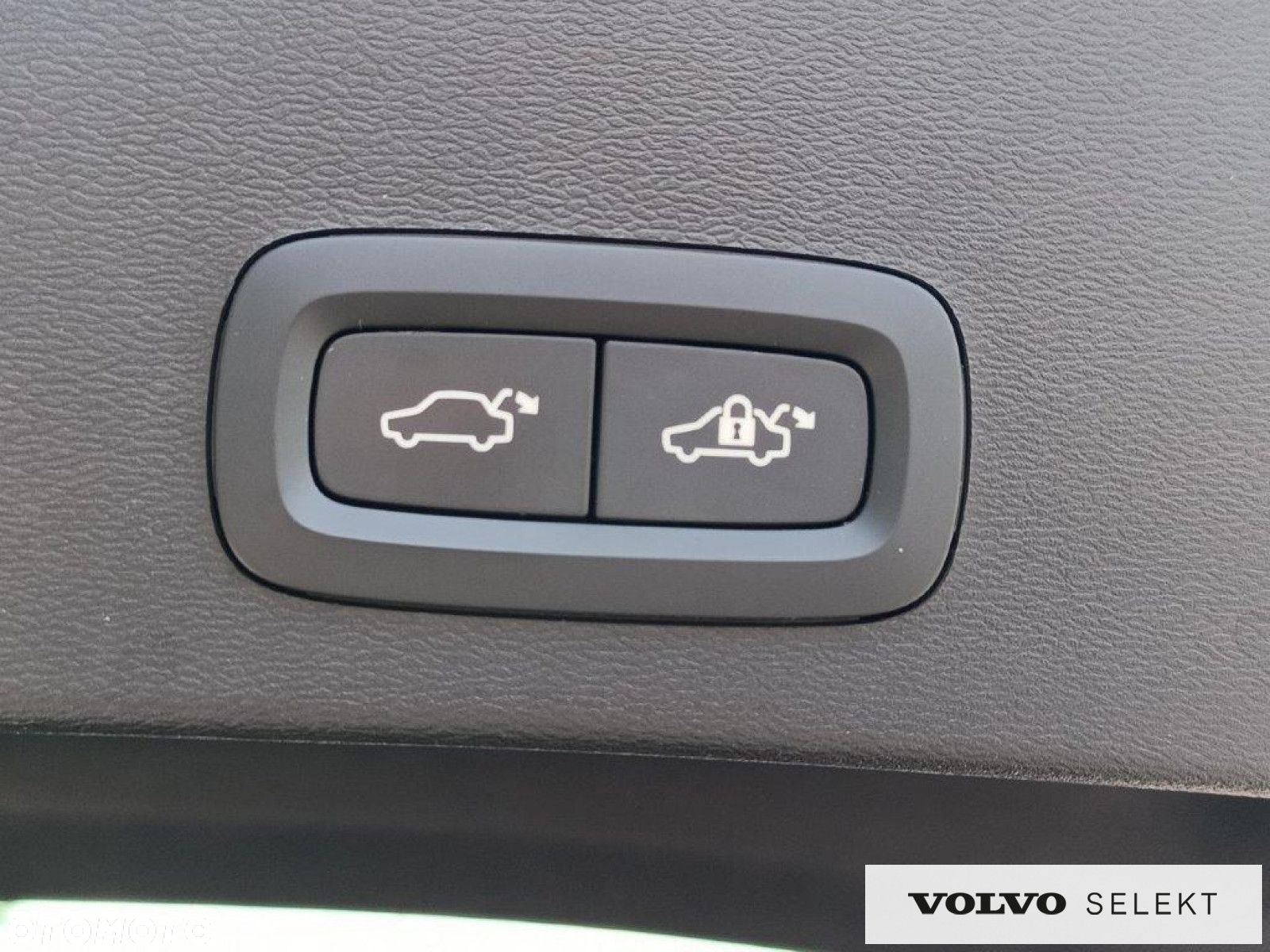 Volvo XC 40 - 40