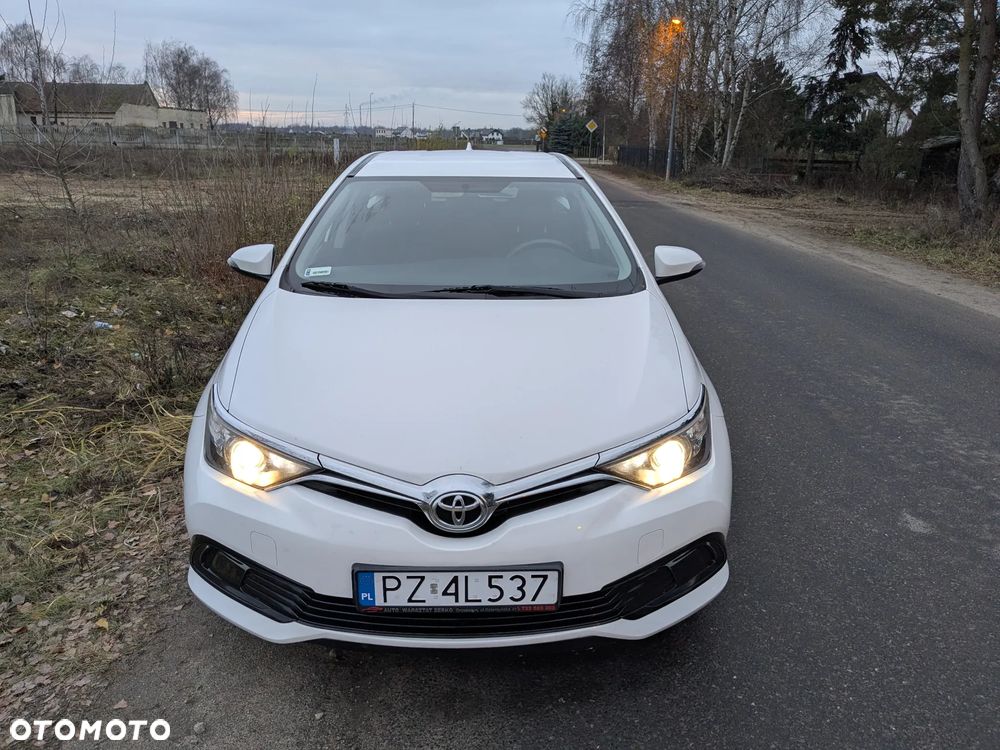 Toyota Auris 1.33 VVT-i Active - 23